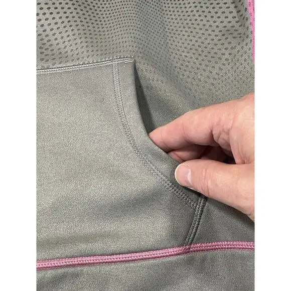 Nike Therma-Fit Hoodie Women’s Sz Medium Gray/Black/Pink Thumb Holes Activewear - Picture 8 of 13